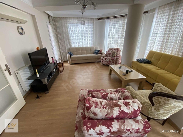 Buca Adatepe Mahallesinde SATILIK 2+1 Kapalı Mutfak Çift Balkon