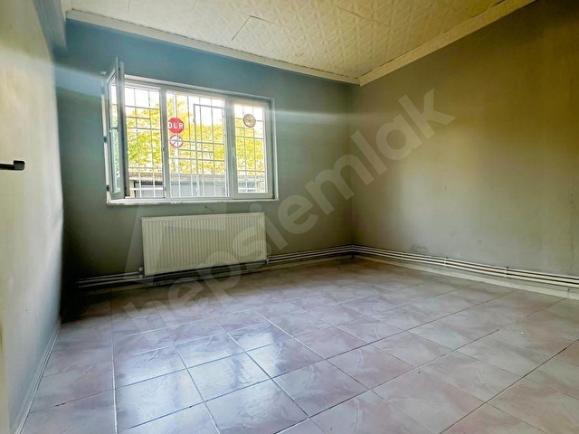 152 Evler Eğitim Caddesinde | Önü Bahçeli 2+1 Kiralık Daire - Görsel 6