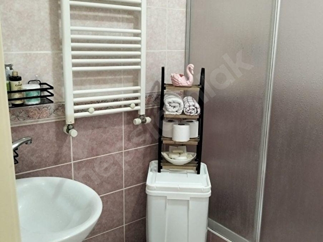 PENDİK GÜZELYALIDA SATILIK E-5 YAKIN MERKEZİ KREDİLİ ORTA KAT 3+1 125M2 FIRSAT DAİRE - Görsel 22