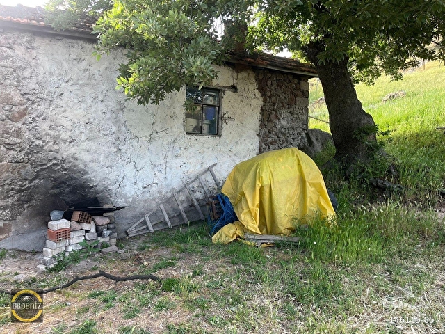 749 m² Taş Ev ve Arsası - Görsel 4