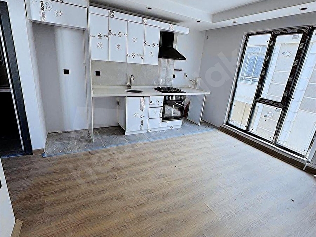 Çerkezköy merkezde 1+1 Arakat polis evinin arkasında
