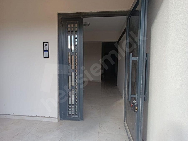 VARAN EMLAKTAN YENİ MAHALLEDE KİRALIK EŞYALI 1+1 DAİRE - Görsel 3
