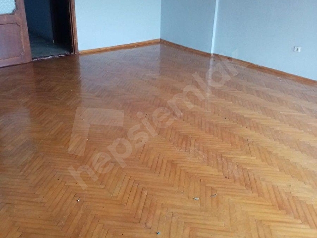 T/A EMLAKTAN MİTHATPAŞA YALISINDA 2.KAT KİRALIK DAİRE - Görsel 5