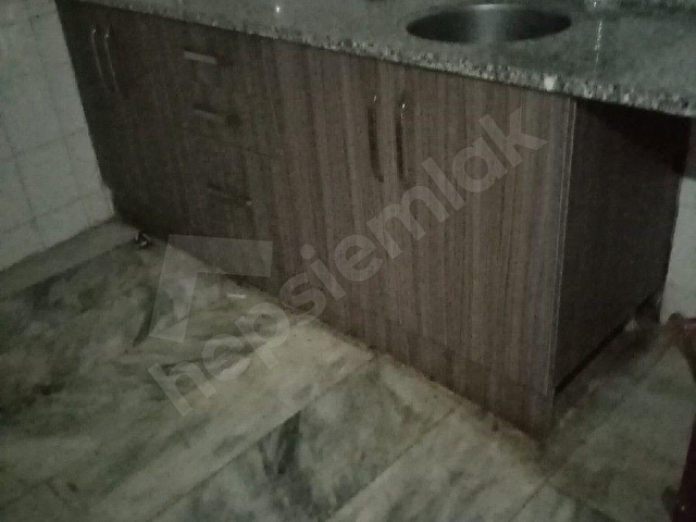 T/A EMLAKTAN MİTHATPAŞA YALISINDA 2.KAT KİRALIK DAİRE - Görsel 8