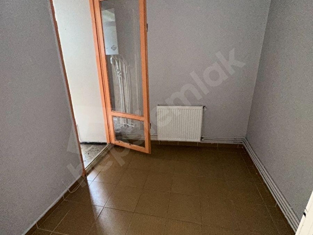 CEYLANDAN GÜMÜŞSUYUNDA NEZİH BİNADA 2+1 KAÇIRILMAZ DAİRE - Görsel 12