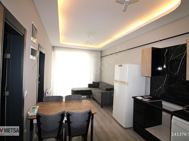 KW METSADAN BURHANİYE MAH. EŞYALI 1+1 KİRALIK DAİRE - Görsel 2