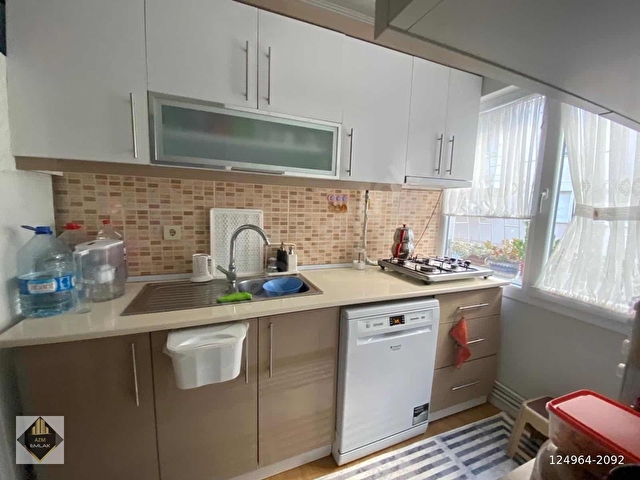 Yeşilyurt Hastanesine yakın içi yapılı satılık 2 + 1 daire - Görsel 2