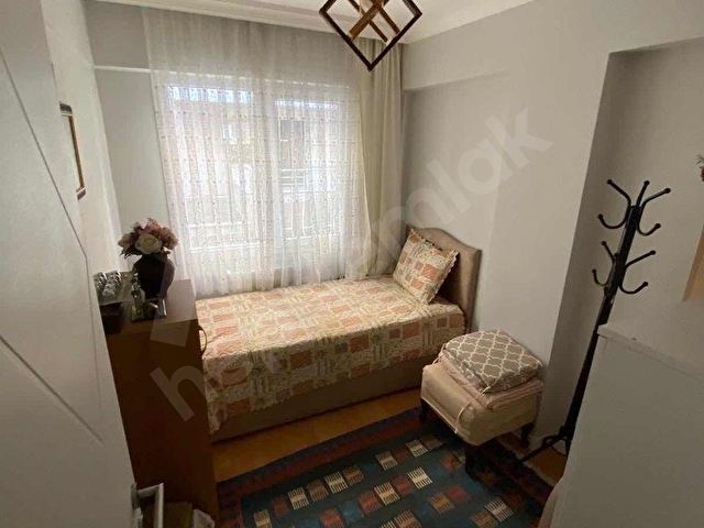 Yeşilyurt Hastanesine yakın içi yapılı satılık 2 + 1 daire - Görsel 5