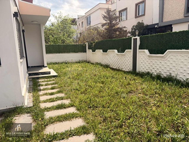 MIA GAYRİMENKULDEN MUHTEŞEM KONUMDA 4+1 SIFIR TRİPLEKS VİLLA