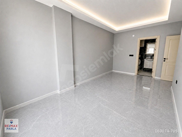 DERECİKTE RTE BULVARINDA SALON MUTFAK AYRI NET 100 M² 2+1 DAİRE - Görsel 30