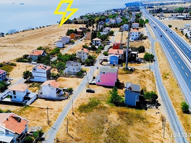 TEKİRDAĞ KARAEVLİDE DENİZ KENARINDA 601M2 ARSA
