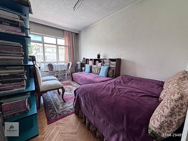 ANADOLUDAN BAHÇELİEVLERDE 3+1 ORTA KAT ÖN GÜNEY OTOPARKLI - Görsel 10