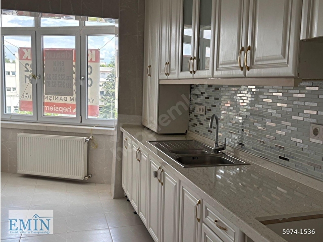 GATA KARŞISINDA 3+1 KOMBİLİ 3.KAT 120m2 G.BATI ÇOK BAKIMLI - Görsel 18