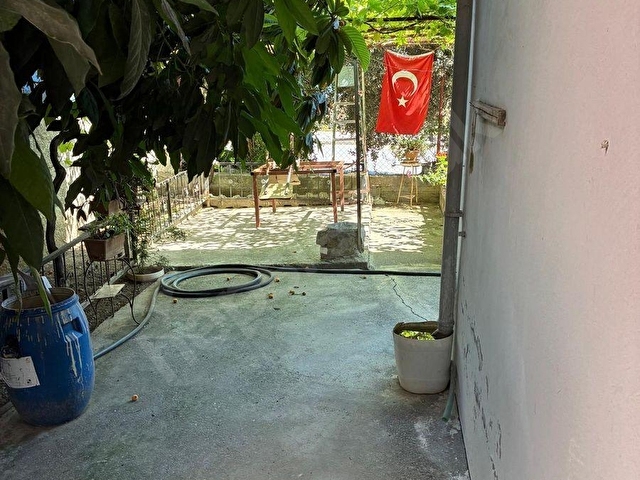 MERSİN AKDENİZ NACARLI MAHALLESİNDE KOMPLE SATILIK BİNA - Görsel 7