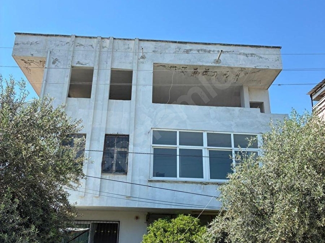 MERSİN AKDENİZ NACARLI MAHALLESİNDE KOMPLE SATILIK BİNA - Görsel 2