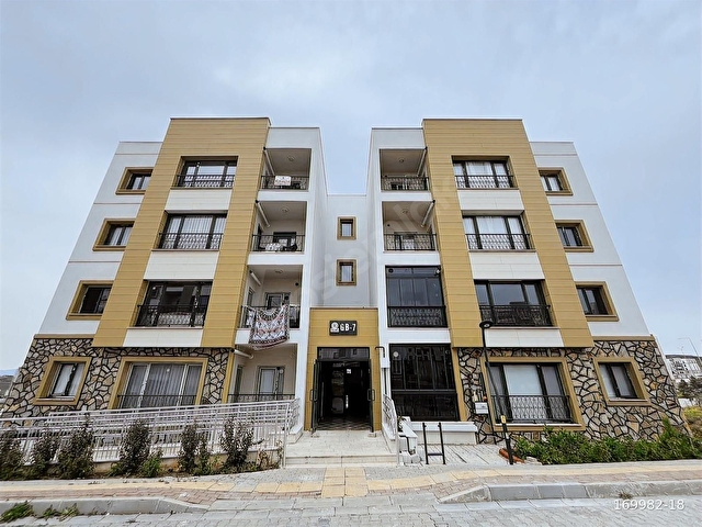 SEFERİHİSAR TOKİDE ÖNÜ AÇIK EKSTRALI KİRALIK 3+1 DAİRE