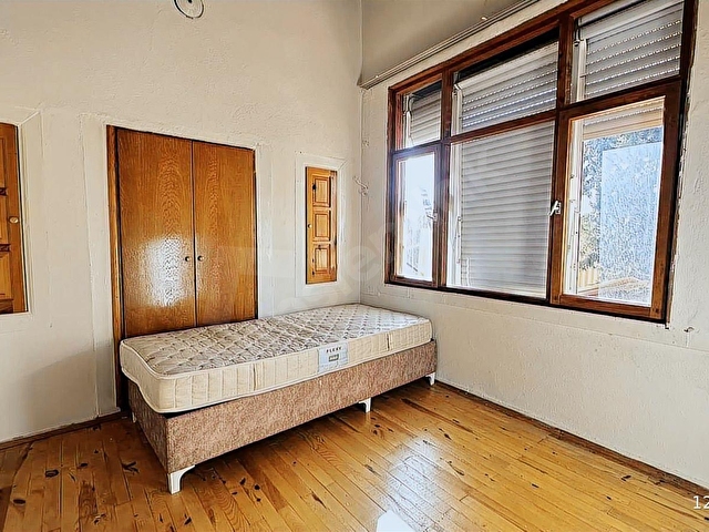 VİP GAYRİMENKULden MERKEZDE MÜSTAKİL İKİ KATLI EV - Görsel 28