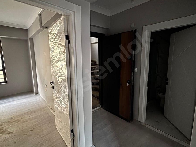 İHSANİYE MAHALLESİNDE 2+1 SATILIK ARA KAT DAİRE - Görsel 15