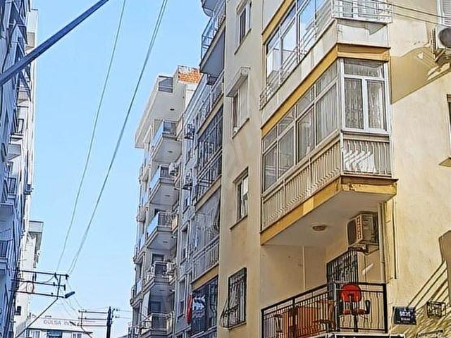 Yeşiyurtda Merkezi konumda, Satılık, 3+1, 140 m2, Daire