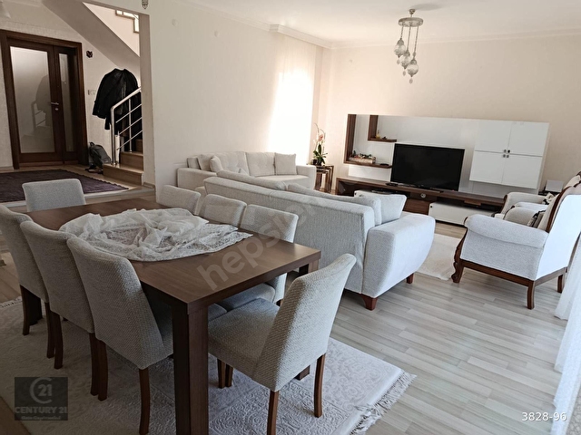 GÖLBAŞI MARTIKÖY SİTESİNDE 4,5+1 SATILIK VİLLA - Görsel 18
