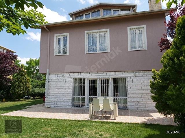 GÖLBAŞI MARTIKÖY SİTESİNDE 4,5+1 SATILIK VİLLA - Görsel 5