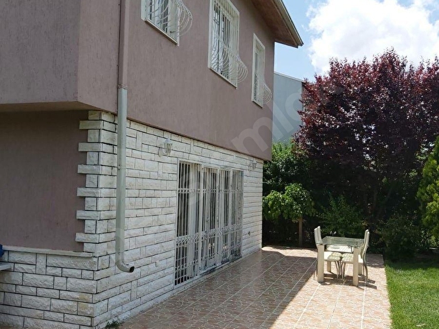 GÖLBAŞI MARTIKÖY SİTESİNDE 4,5+1 SATILIK VİLLA - Görsel 7