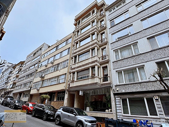 TEŞVİKİYE MAHALLESİ TOPAĞACI MEYDANDA SATILIK 3+1 DAİRE - Görsel 7