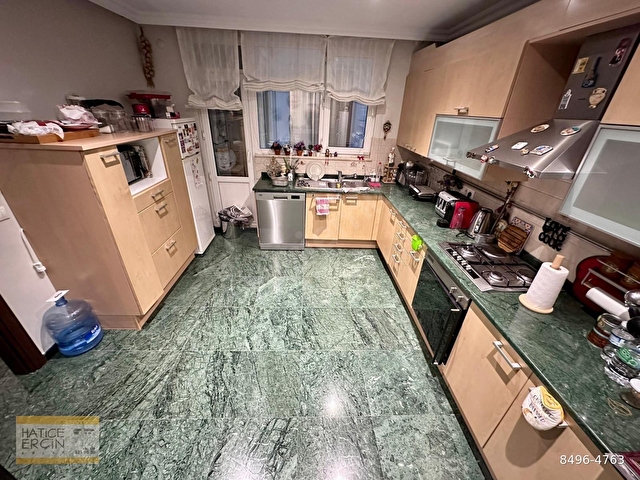 TEŞVİKİYE MAHALLESİ TOPAĞACI MEYDANDA SATILIK 3+1 DAİRE - Görsel 15