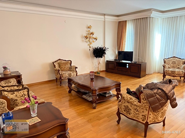 TEŞVİKİYE MAHALLESİ TOPAĞACI MEYDANDA SATILIK 3+1 DAİRE - Görsel 8