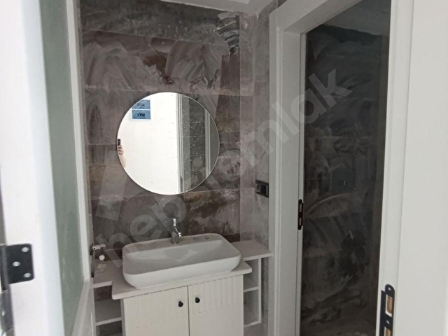 ŞEFİKCAN SELÇUK MAHALLESİN DE ACİL SATILIK 3+1 ARA KAT DAİRE - Görsel 10