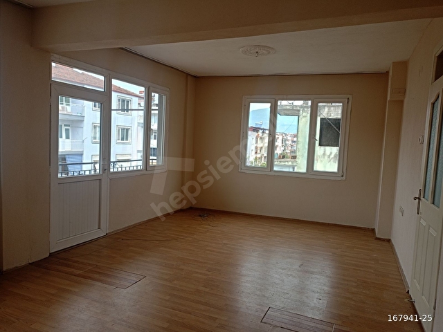 İNÖNÜ MAHALLESİNDE SATILIK DAİRE - Görsel 2