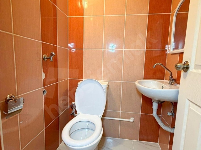 CAĞALOĞLUNA CEPHE GENİŞ 3+1 ÇEVRESİ AÇIK - Görsel 30