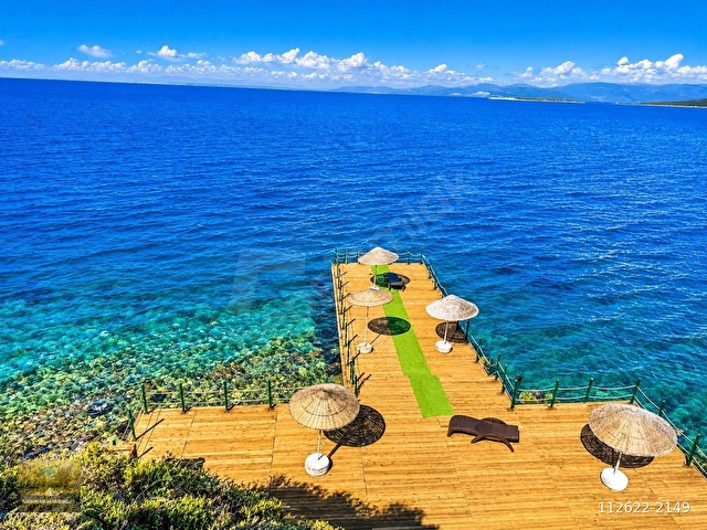 Bodrum Gündoğanda Denize Sıfır Özel Havuz Müstakil Yalı lüks ev - Görsel 2