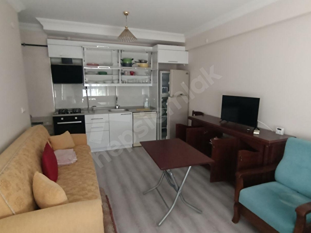 Ordu Bulvar Karşıyaka Emniyet yakını eşyalı 1+1 kiralık daire - Görsel 8