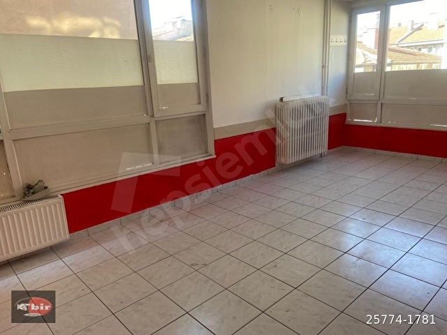 NECATİBEY CADDESİNDE 3+1 ASANSÖRLÜ ÖN CEPHE HARİKA KONUM - Görsel 14