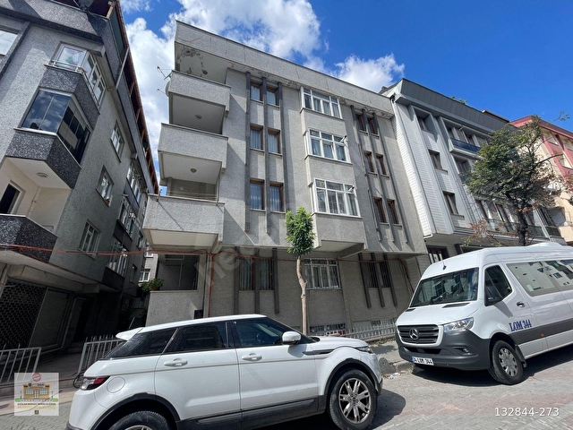 Avcılar Denizköşkler Mahallesinde Bahçe Katı Satılık 3+1 - Görsel 21
