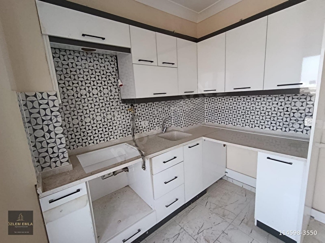 ÖZLEM DEN BANDIRMA İHSANİYE MAHALLESİ KAPALI PAZAR YAKIN 3+1 SATILIK DAİRE