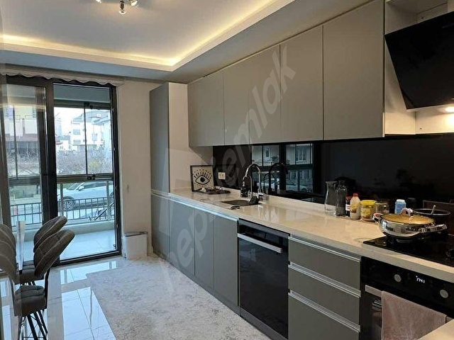 BALCI GRUP GAYRİMENKUL İNŞAAT OFİSİNDEN SATILIK 140M2 LÜKS DAİRE - Görsel 9