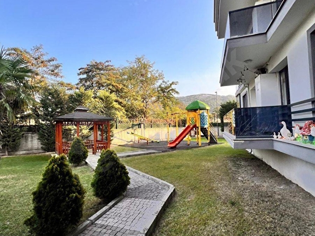 SAPANCA GÖL EMLAKTAN GAZİPAŞADA 3+1 ÇOK TEMİZ EŞYALI DAİRE - Görsel 2