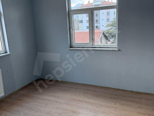 Isparta merkez Vatan Mh kiralık 2 + 1 ara kat daire - Görsel 10
