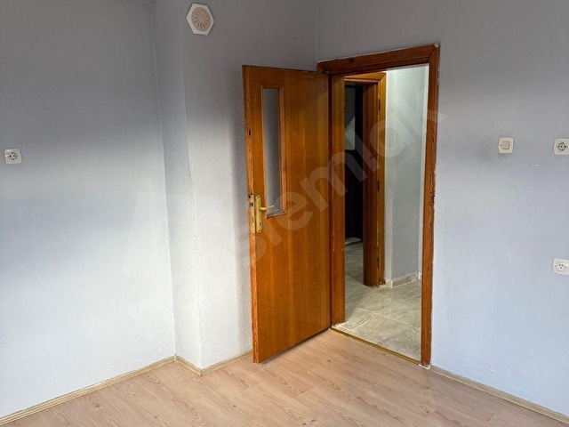 Isparta merkez Vatan Mh kiralık 2 + 1 ara kat daire - Görsel 13