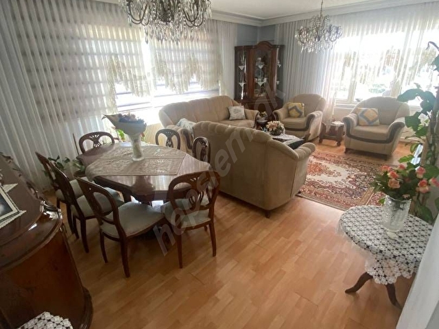 GEBZE MİMAR SİNAN SATILIK EŞYALI 3+1 DAİRE - Görsel 3