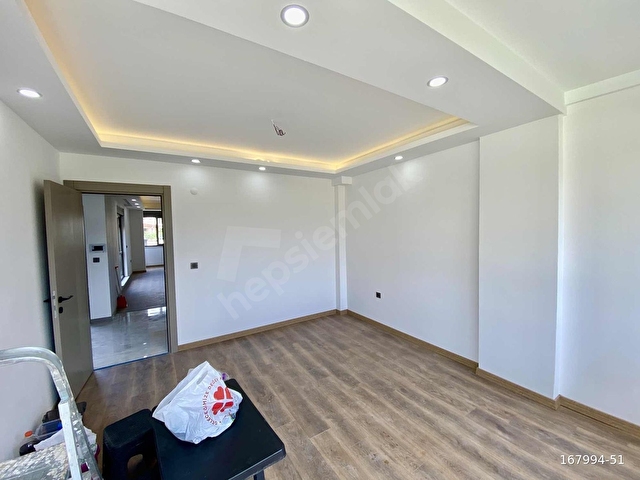 TAM MERKEZDE DAİRE FİYATINA DOĞALGAZLI FIRSAT VİLLA - Görsel 23