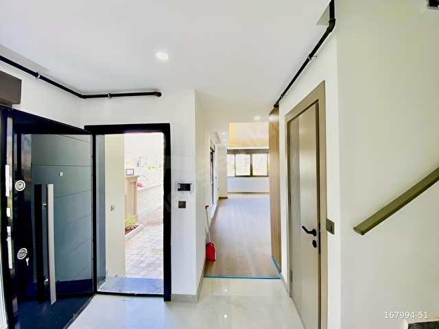 TAM MERKEZDE DAİRE FİYATINA DOĞALGAZLI FIRSAT VİLLA - Görsel 22