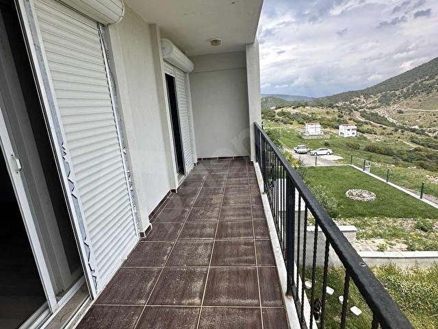 DOĞA İLE İÇ İÇE 3+1 MERKEZE YAKIN SATILIK VİLLA - Görsel 9