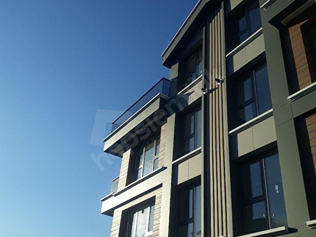 !!!DİKMENDE SIFIR SÜPER-LÜKS CADDE DİBINDE YOKUŞ ISTEMEYENLERE SÜPER SEÇENEK 1+1Daire kombili asansr