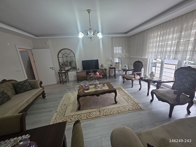 GÖRGEÇ EMLAKTAN MERKEZİ LOKASYONDA SATILIK 3+1 DAİRE - Görsel 16