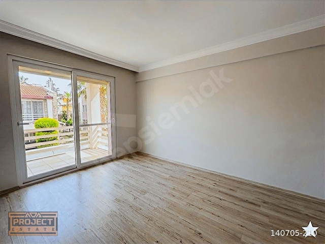 Kuşadası Davutlarda Havuzlu site içersinde 3+1 Villa - Görsel 19