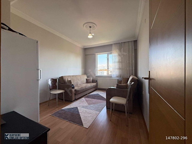 MİTHATPAŞA MAH.3+1 SATILIK FERAH ARA KAT DAİRE - Görsel 6