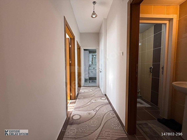 MİTHATPAŞA MAH.3+1 SATILIK FERAH ARA KAT DAİRE - Görsel 9